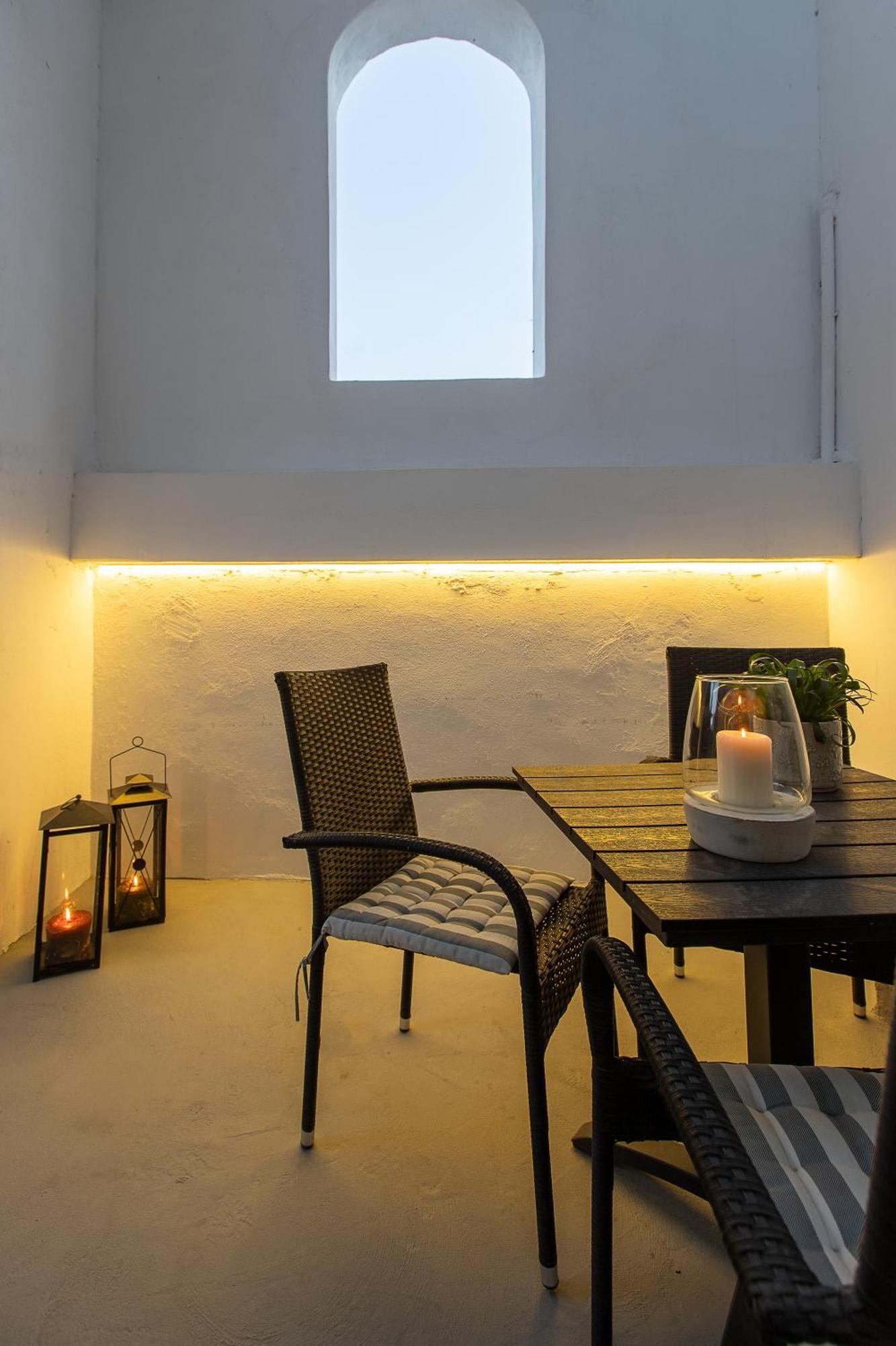 Santorini Villatzio Suites Mesaria Exterior photo