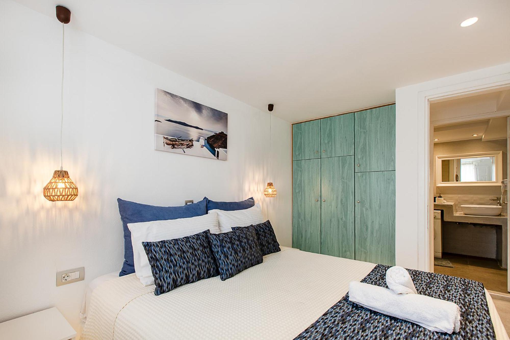 Santorini Villatzio Suites Mesaria Exterior photo