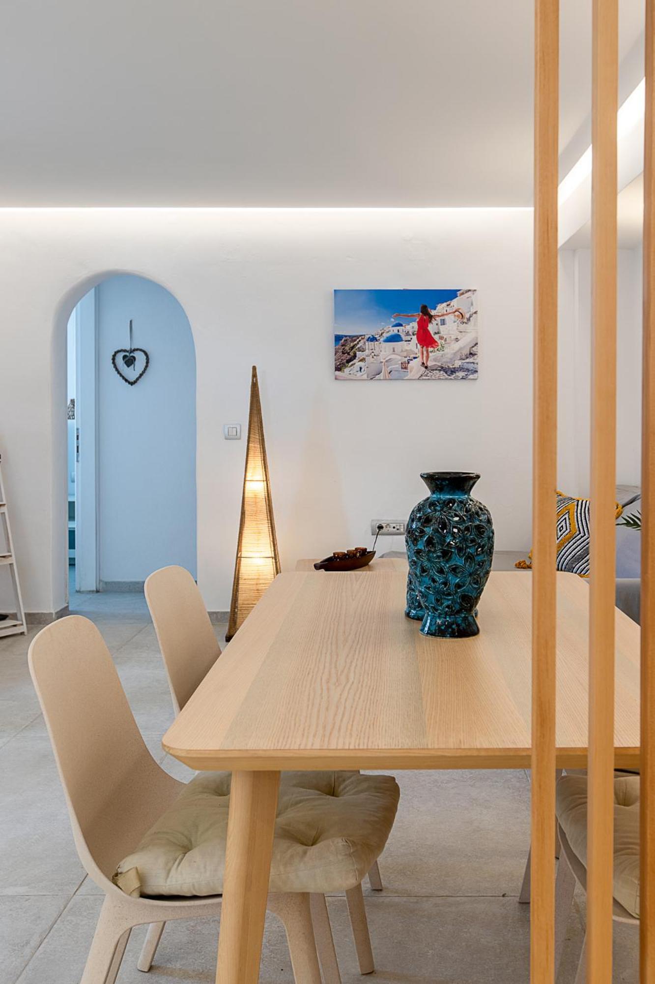 Santorini Villatzio Suites Mesaria Exterior photo
