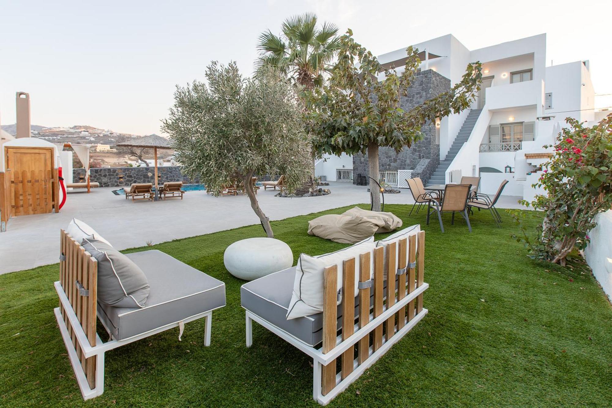 Santorini Villatzio Suites Mesaria Exterior photo