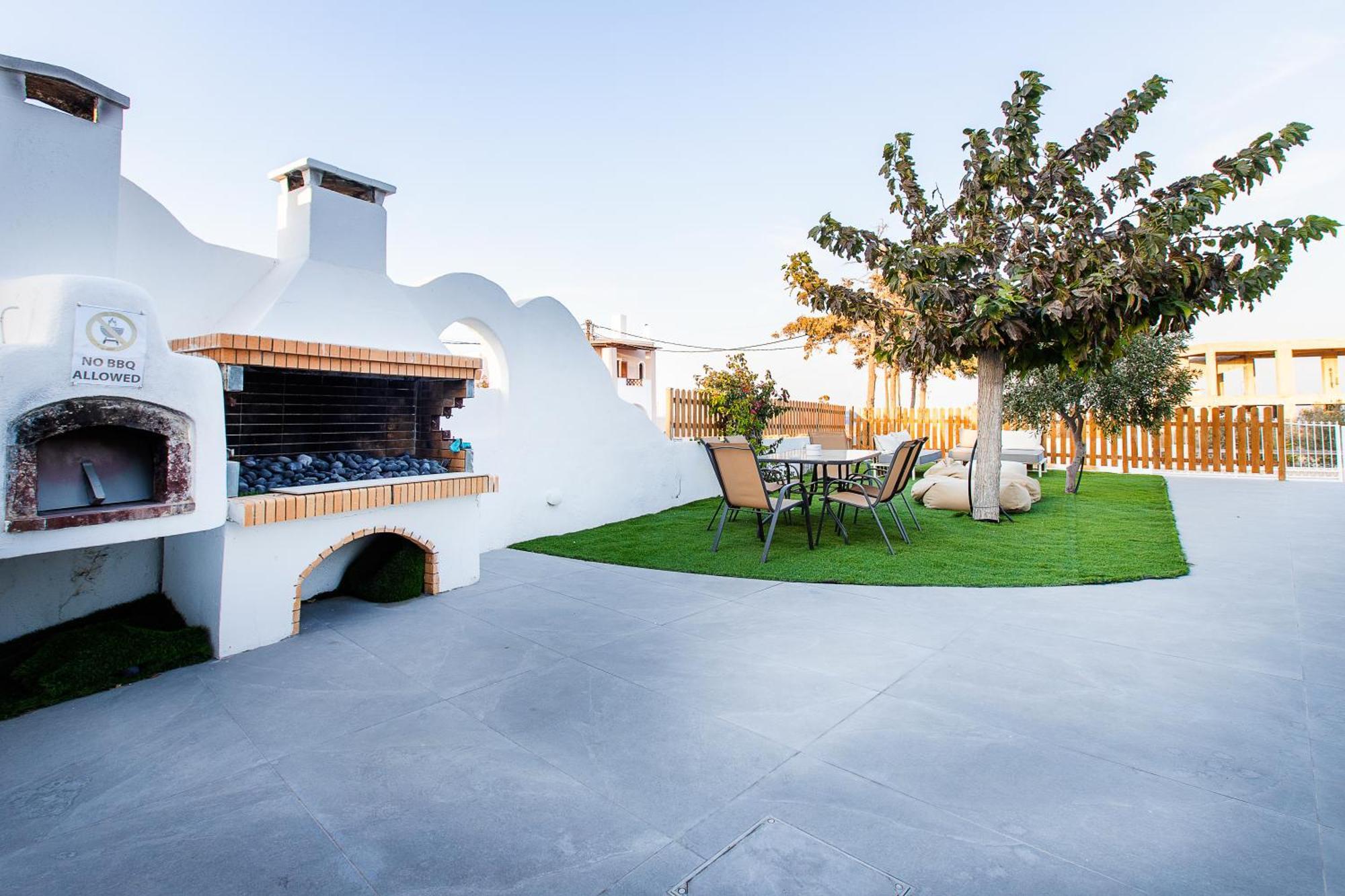 Santorini Villatzio Suites Mesaria Exterior photo